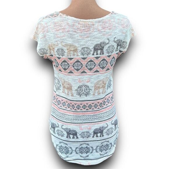 Ginger G Loose Knit Lightweight Elephant Boho Print Short Sleeve, Women’s Small - Picture 3 of 7